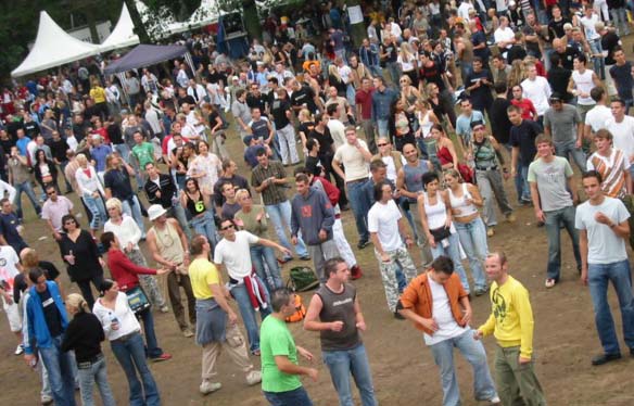 Image 35 of 50  -  77 kB