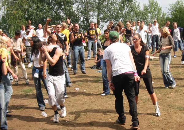 Image 36 of 50  -  82 kB